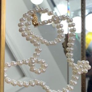 Pearl necklace